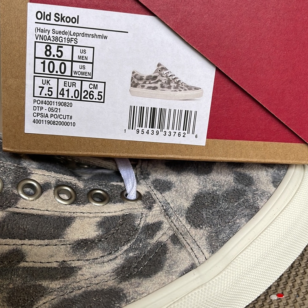 Vans Women's Gray and White Leopard Print Low Top Sneakers - Picture 16 of 16